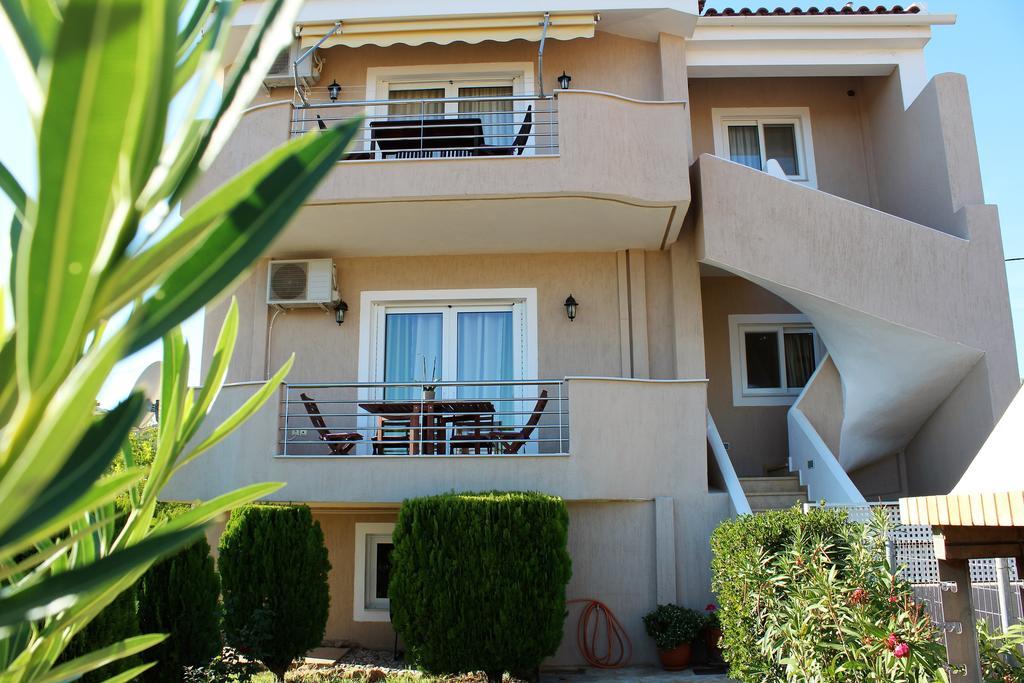 Helen'S Sounio Apartments Sounion Exterior photo